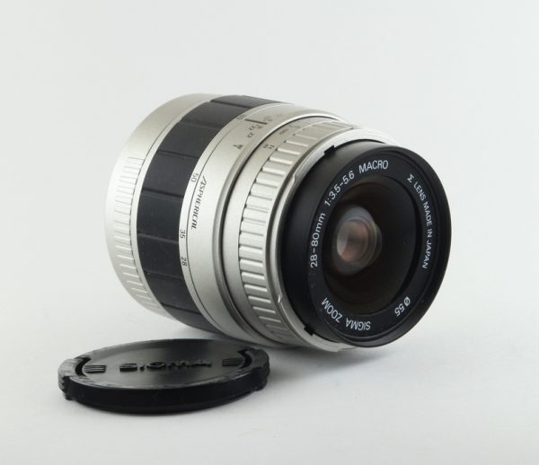 Sigma / Canon 28-80mm f/3.5-5.6 EF