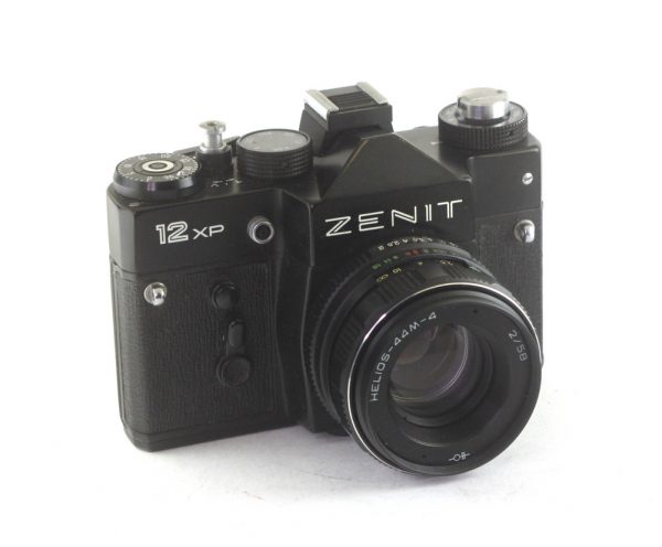 Zenit 12xp + Helios 44M-4 58mm f/2.0 M42 New