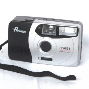 Premier PC-651 Auto Flash Film Camera
