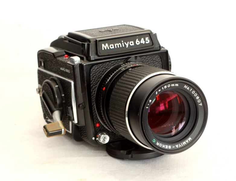 Mamiya 645 1000s / Sekor C 150mm f/4