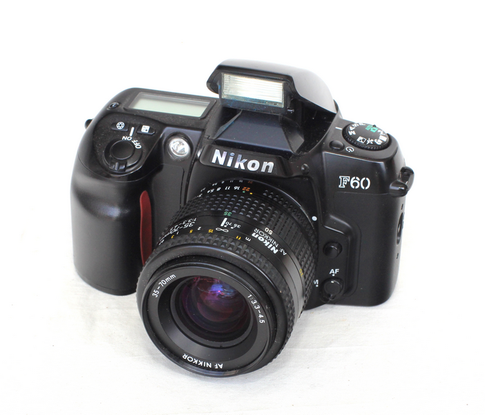 Nikon F60 + Nikkor AF 35-70mm 3.5-4.5 Film Camera