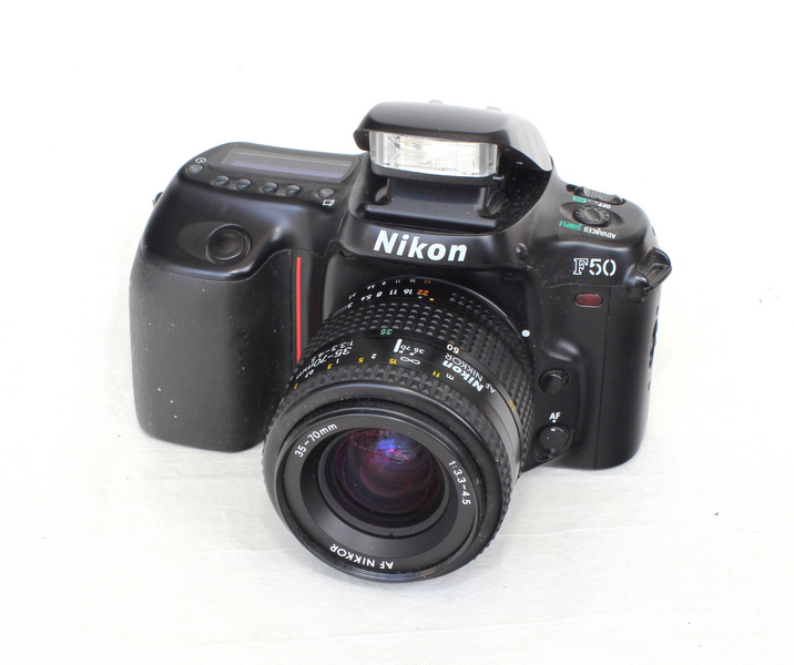 Nikon F50 + Zoom 35-70mm 3.5-4.5 AF Film Camera