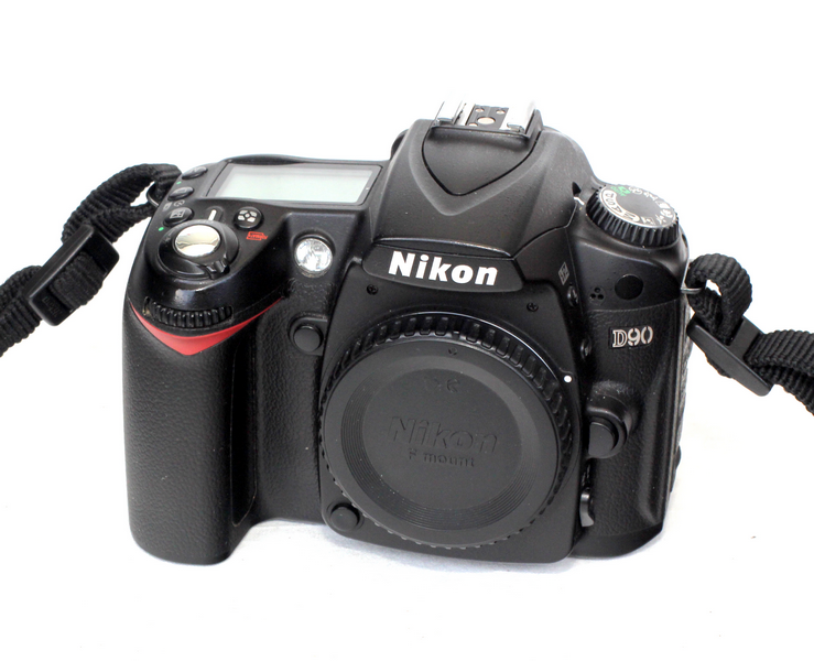 Nikon D90 58k Okidanja telo (Body)