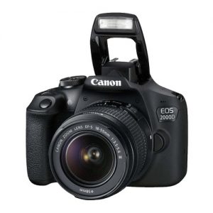Canon EOS 2000D + EF-S 18-55mm III + SD Card