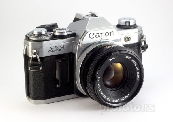 Canon AE-1 + Canon FD 50mm f1,8 S.C. IV - 2