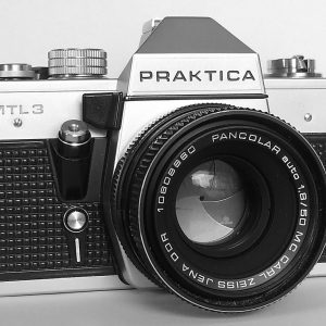 Praktica MTL-3 + Pancolar 50mm f/1.8