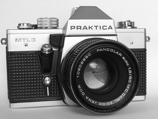 Praktica MTL-3 + Pancolar 50mm f/1.8