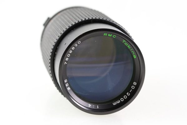 Tokina RMC MF 80-200mm f/4.0 (Nikon AI)